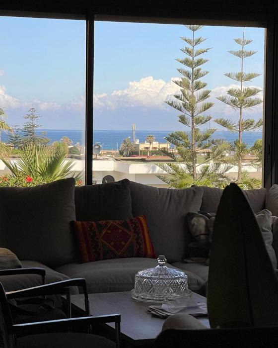 Harhoura Sea view apartment with green spaces and a pool