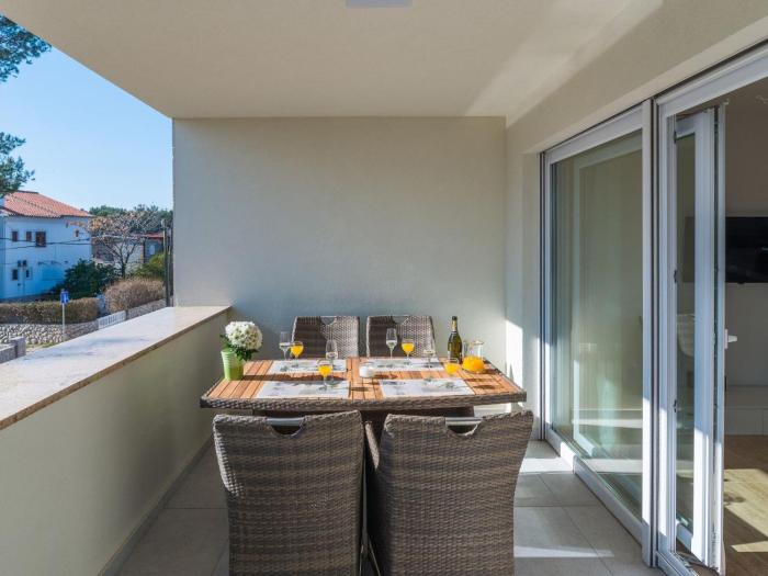 Apartment Apartement Martan by Interhome