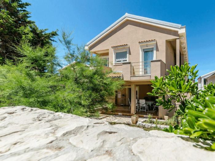 Apartment Apartment Nikolic by Interhome