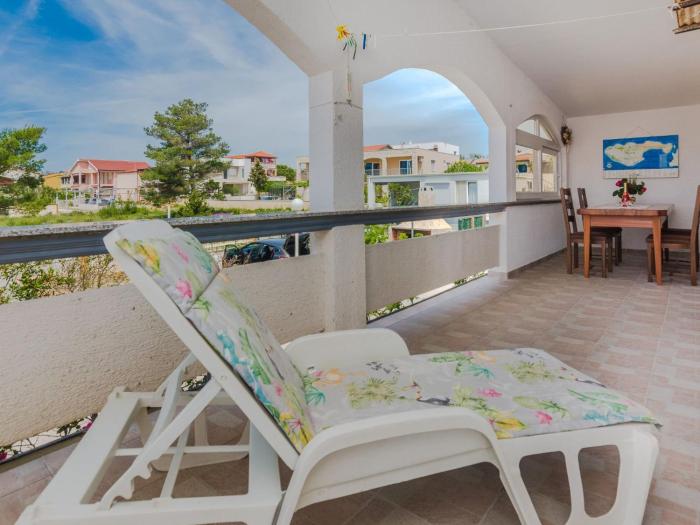 Apartment Apartment Hrg by Interhome