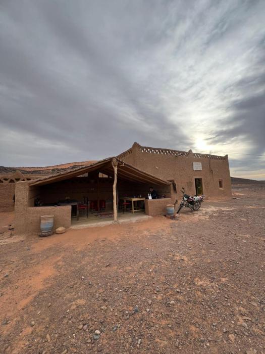 Auberge Camping Tafraoute Montagnes