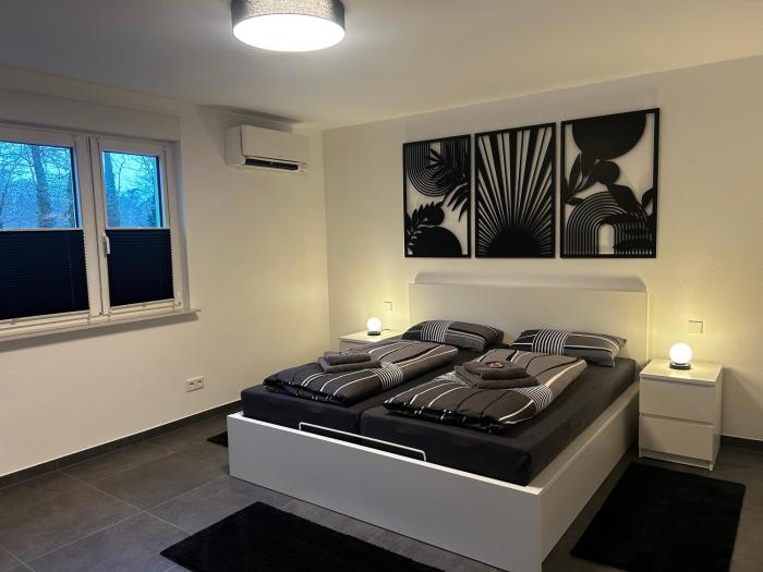Modern Apartment Weingarten