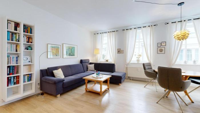 Villa Strandblick in Binz, FeWo direkt am Strand mit Balkon und seitlichem Meerblick