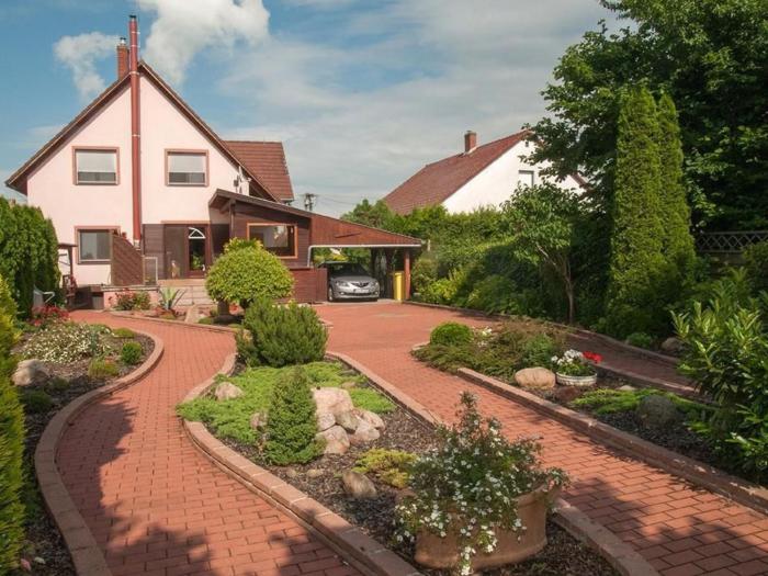 Holiday Home Wohnung mit Garten- Grill und Gemeinschaftspool by Interhome