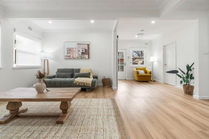 Stylish CBD Stay on Anson - Sleeps 8