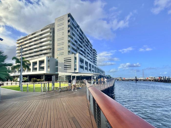 Harbourfront Haven, Ocean Views, Pool & Spa