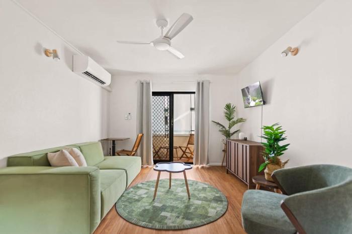 Sheridan Nook I Near Hospital I Pool I Parking