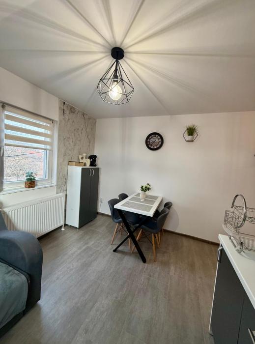 Jokai Apartments Nr7, code entry