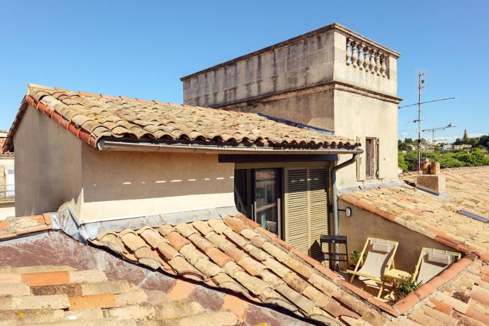 Duplex climatisé avec terrasse sans vis à vis dans lhypercentre