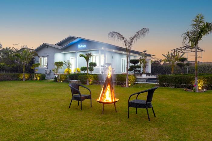 Rathore Farm by Alaya StaysPet-friendly 3-BHK Farmhouse With Private Pool, & Lush Garden