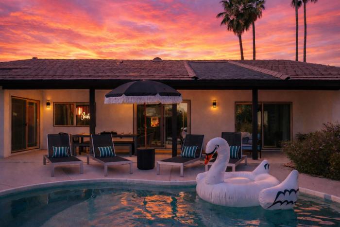 Cactus + Cocktails-Private Pool-North Scottsdale