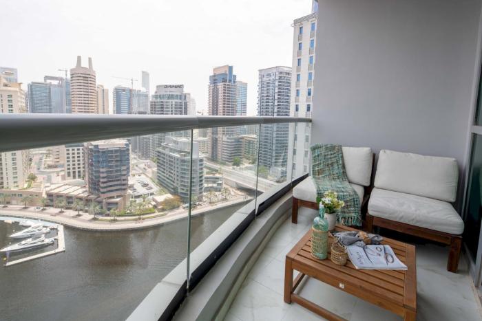 Frank Porter - The Point