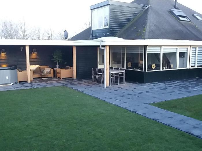 Holiday Home mit Garten- Grill und Terrasse by Interhome