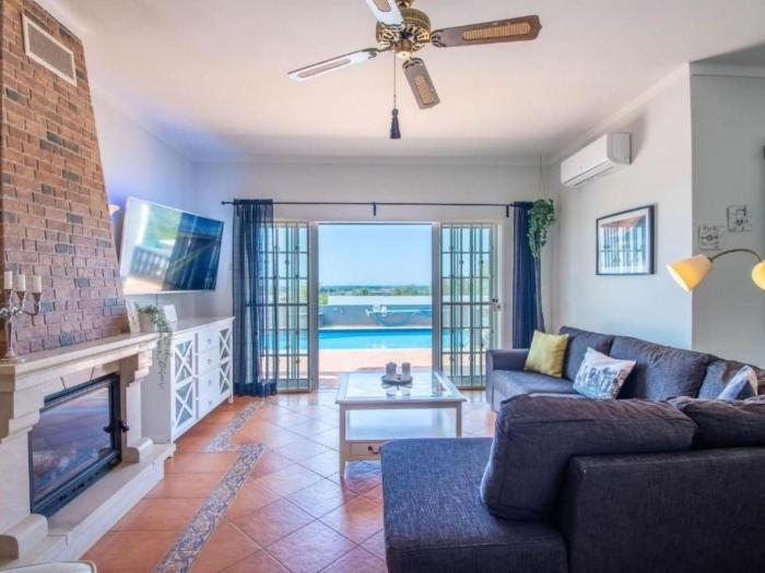 Holiday Home Villa Monte Alegrete by Interhome