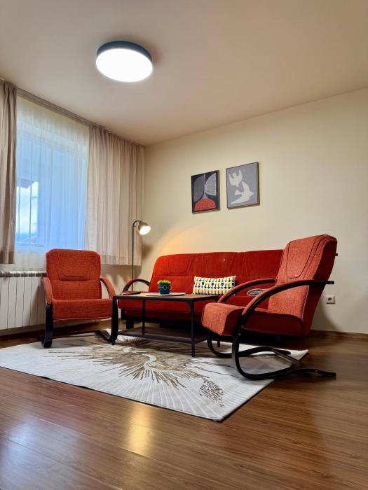 Ginos place 2 Home2Host