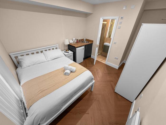 30B The Lux Studios Near Arsenal and Central London