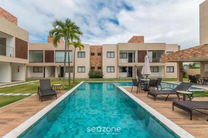 Casa em Cond. c piscina em Camaçari BSP0008