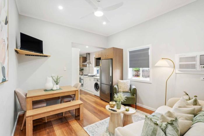 Stylish on Severin - Cosy 3DBR Apartment near CBD