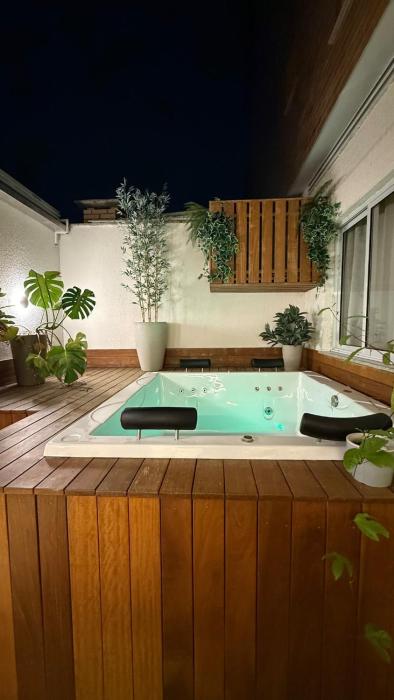 Garden with Private Jacuzzi & Barbecue - JP