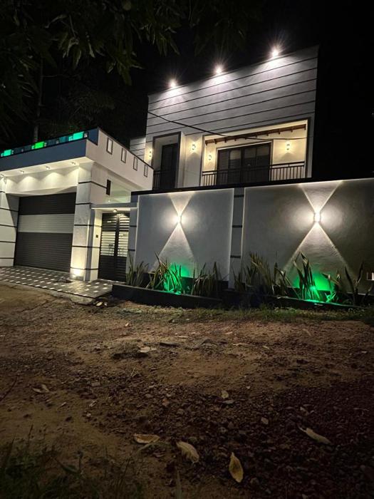 Dreams Villa