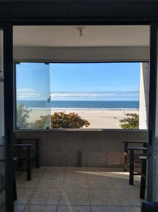 Apartamento frente mar