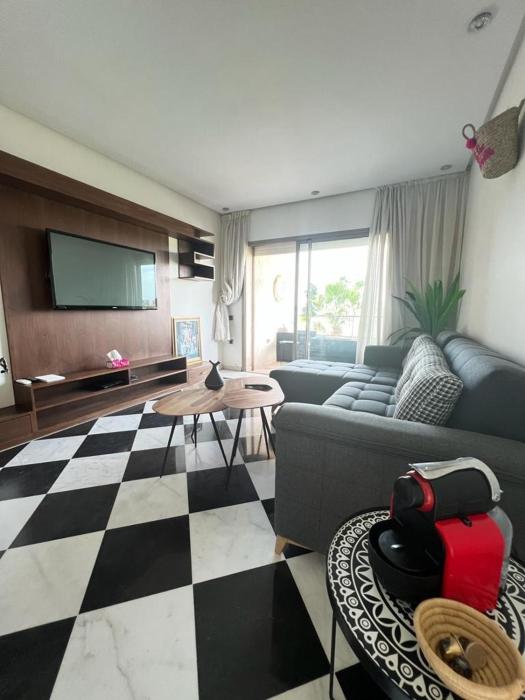 Super 3-bedroom living room with view of Prestigia Golf Pools