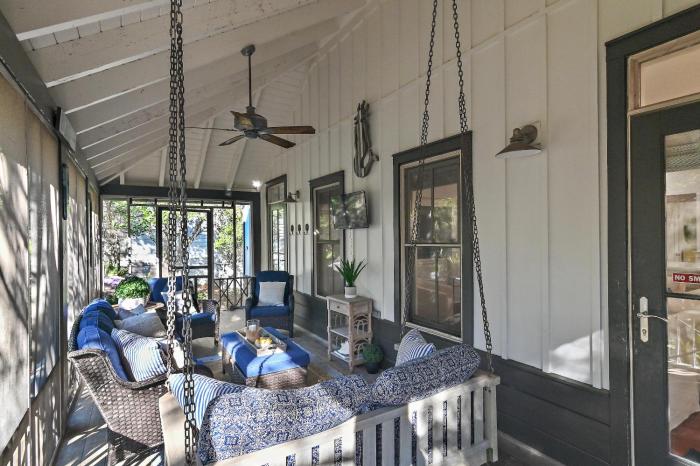 The Magnolia Mermaid