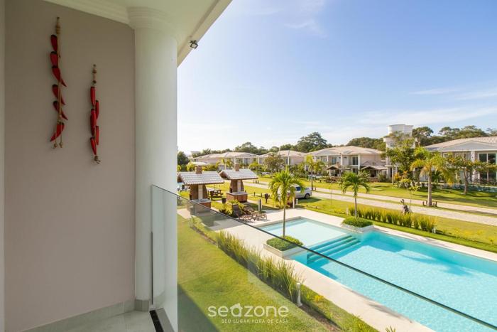 Casa 2 Suítes em Cond. c Piscina MNT0058