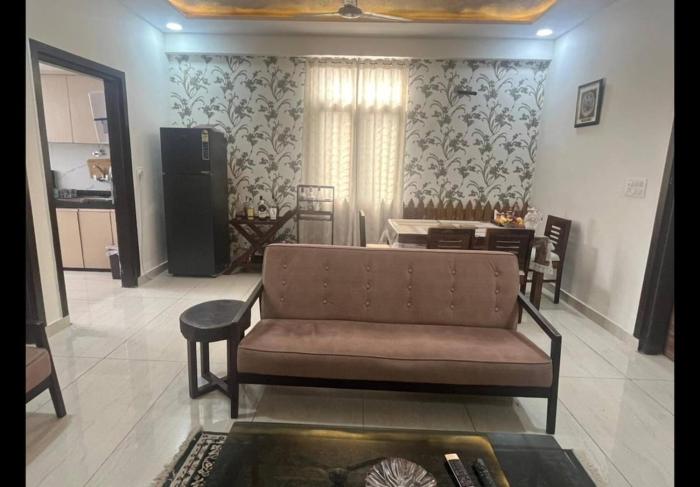 3Bhk luxurious l spacious l Vaishali Nagar l WiFi