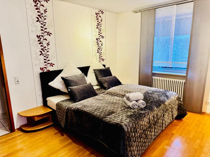 130 qm Apartment mit Garten und Stellplatz