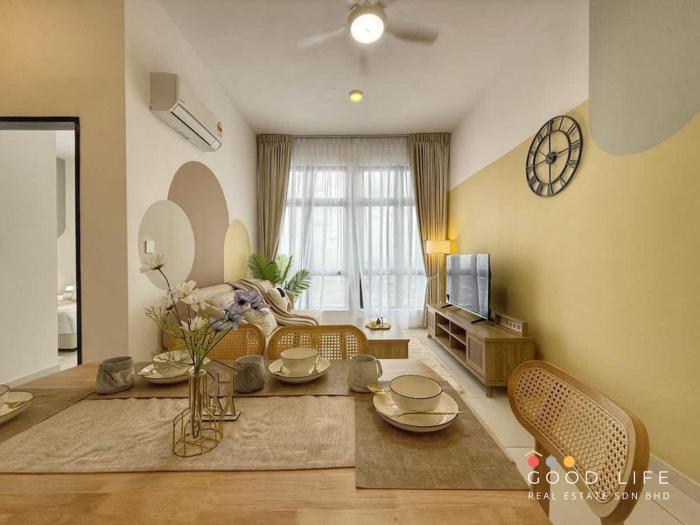 Space Residency 2BR KSL Mall Shops Foods Around
