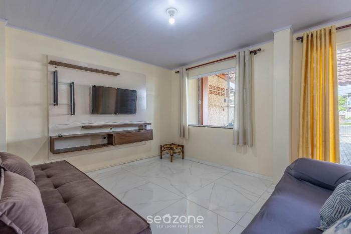 Apto 2Q c churrasq. próx da praia JCA0001