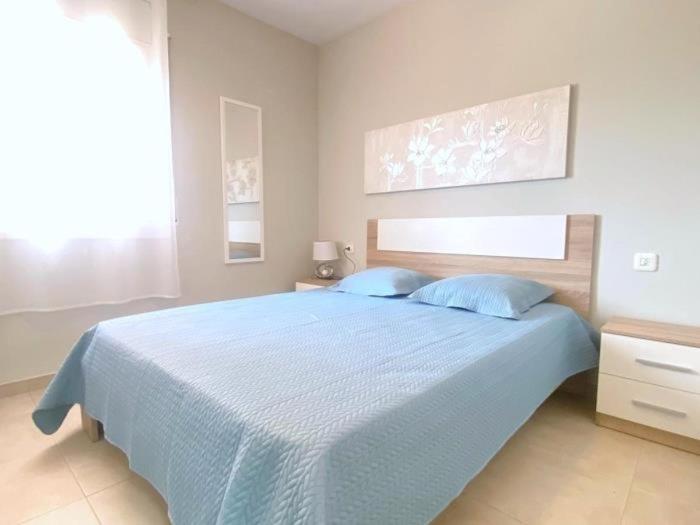 Apartamento Renovado en Santa Margarita, a 500m de la Playa, con Terraza y Parking Privado - HISP-312-7