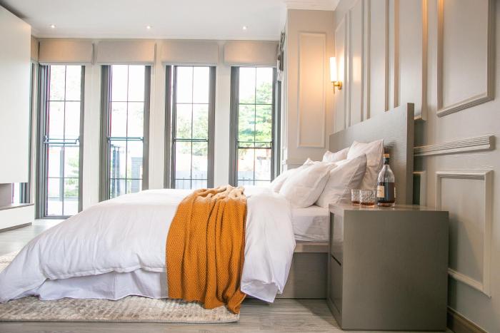 French Unit - 1st floor sleeps 2
