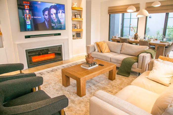 Rabi Residence Retreat Sleeps8