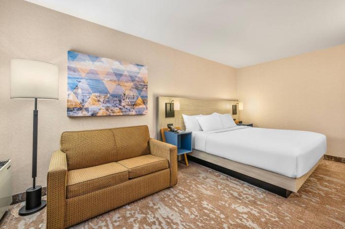 Comfort Inn Ancienne-Lorette - Quebec Airport