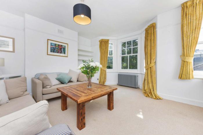 Spacious 3 bed South Bank Apartment