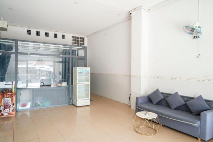 Nhà Nghỉ Long Nhi