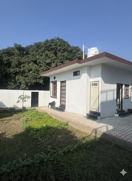 2 Stayz - Single Room Cottage in JIM CORBETT