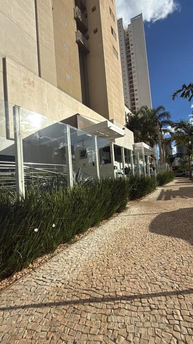 Apt 1 Qt - Luxo e conforto em frente ao Parque Flamboyant