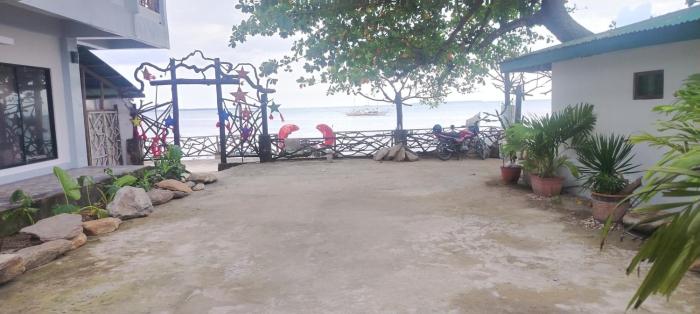 La Bottega Pension House