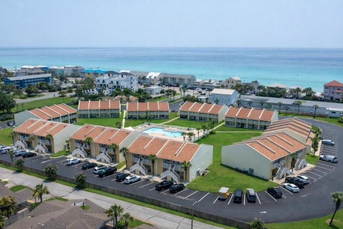 3 A, Three Bedroom Townhome