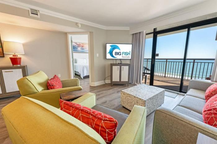 Newly Remodeled 3BR Grand Cayman Modern View Pools