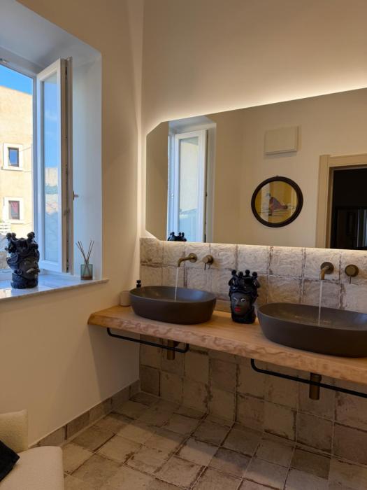 Gelsomina Retreat Home