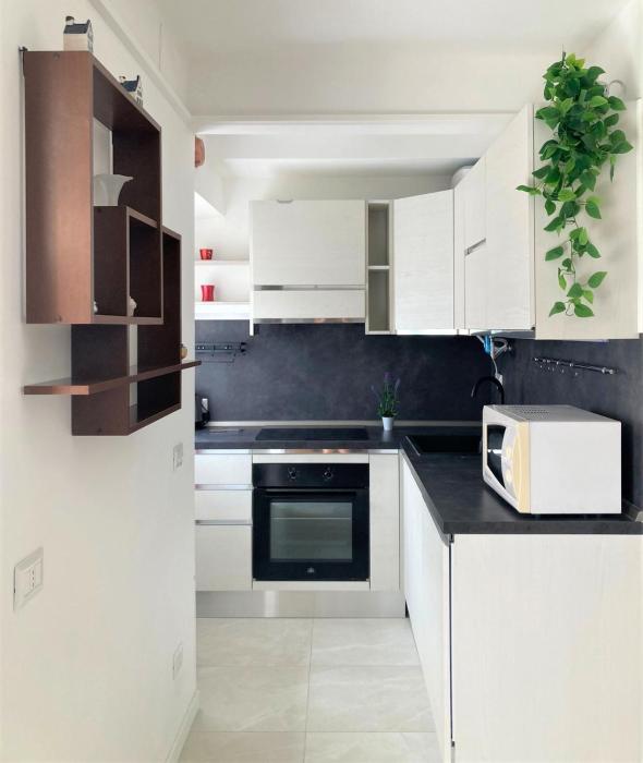 Splendido monolocale moderno - WiFI e AC - Milano Cortina