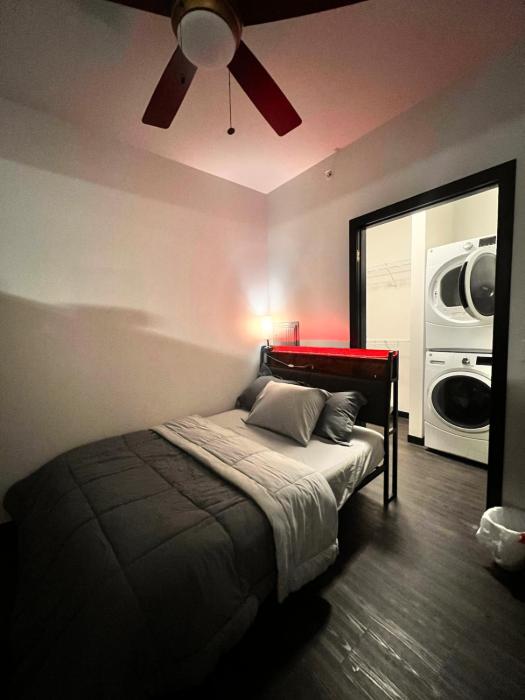 Cozy Studio In Madison