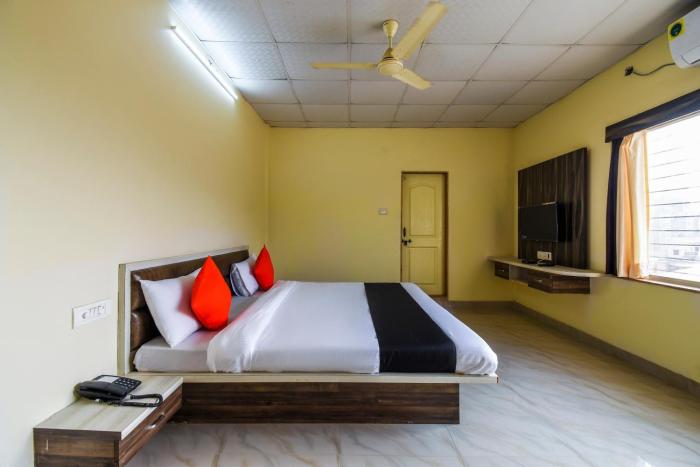 Hotel O by OYO Dwarka Lodge
