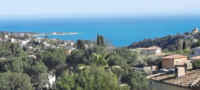 Villa Casa Del Mar Vue mer panoramique, proche de Cannes