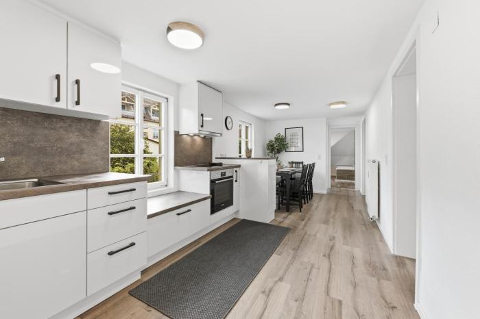 BackHome - MAISIONETTE - 120qm - Fantastische Schlosslage - SmartTV - Waschmaschine - Netflix - 24h Checkin- Apartment 4