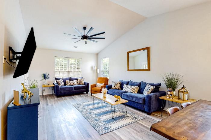 SB40 Family Tides - Sandpiper Bay